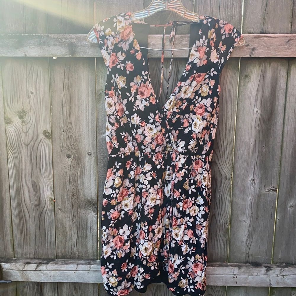 Forever 21 floral dress sz. S